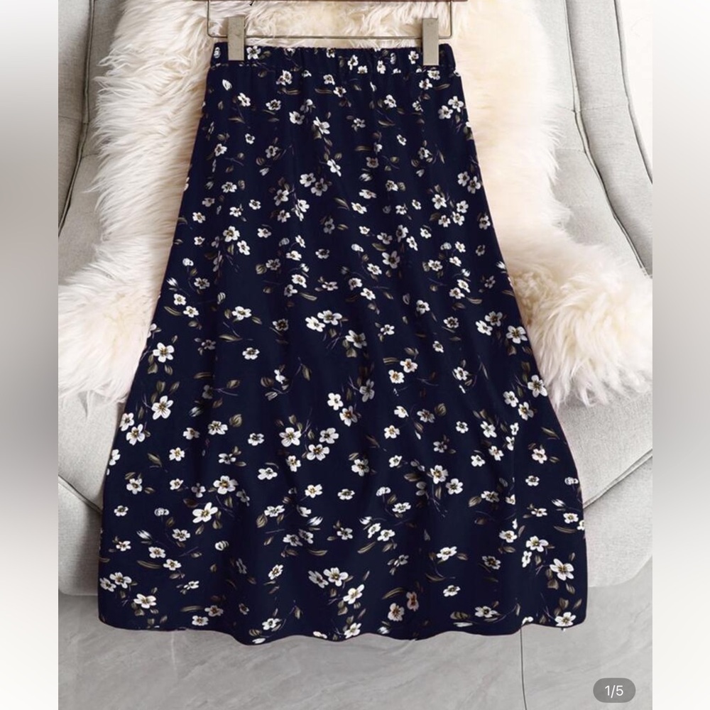 Navy Floral Print Flowy Skirt with Elastic Waist
